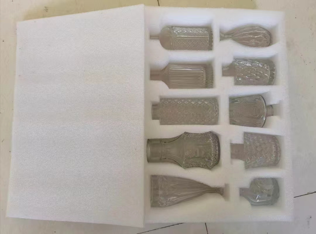珍珠棉内托在玻璃制品包装中的创新解决方案