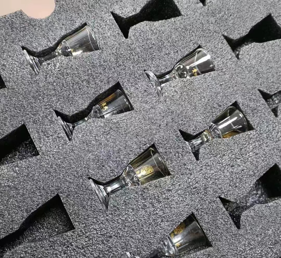 环保与安全:珍珠棉在玻璃制品包装中的双重保障